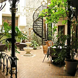 Hotel Boutique Mtiebi, Tbilissi
