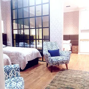  아파트 Old Apartments1